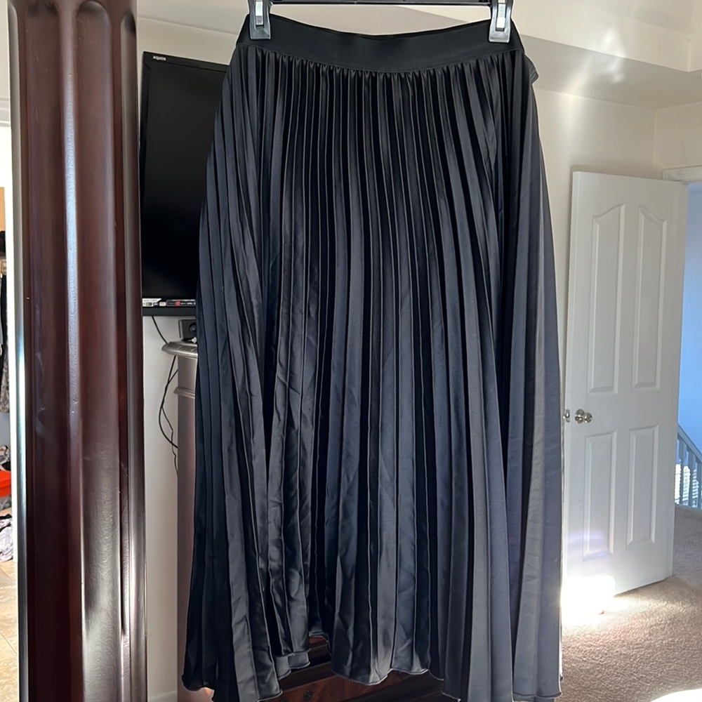 Black Skirt